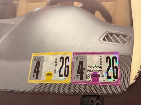 Used 2015 Toyota Highlander Limited image 30