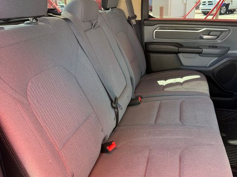 Used 2019 RAM 1500 Big Horn AWD/4WD image 10