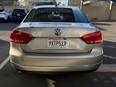 Used 2014 Volkswagen Passat 1.8T SEL Premium
