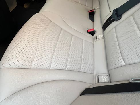 Used 2020 Mercedes-Benz C 300 Sedan image 24