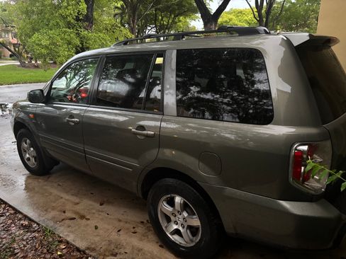 Used 2007 Honda Pilot EX-L image 2