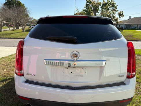 Used 2015 Cadillac SRX Performance w/ Driver Awareness Package image 5
