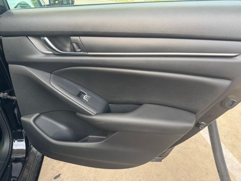 Used 2020 Honda Accord Sport image 8