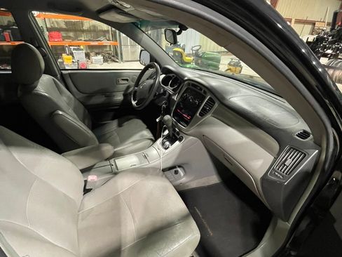Used 2007 Toyota Highlander 2WD image 9