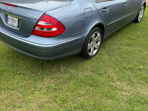 Used 2006 Mercedes-Benz E 500 4MATIC Sedan image 6