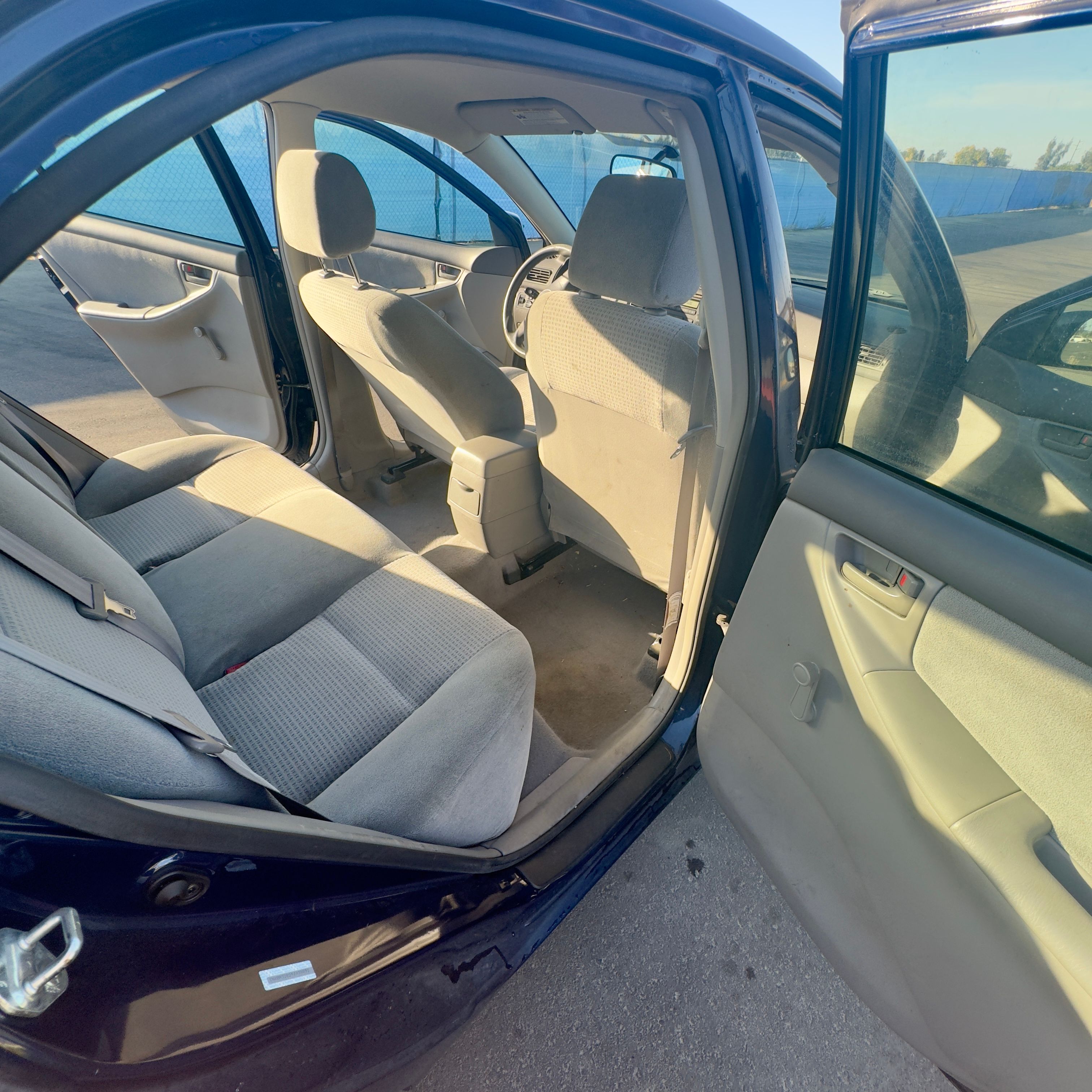 Used 2005 Toyota Corolla CE FWD image 6
