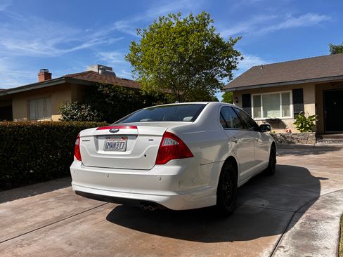 Used 2010 Ford Fusion SE image 5