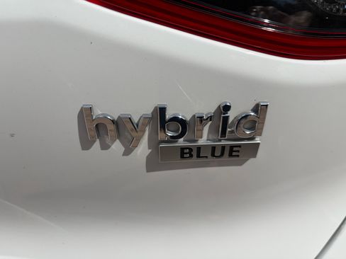 Used 2017 Hyundai Ioniq Blue FWD image 12