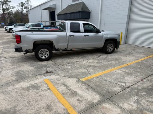 Used 2018 Chevrolet Silverado 1500 W/T image 12