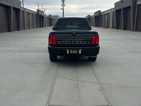 Used 2002 Lincoln Blackwood image 12