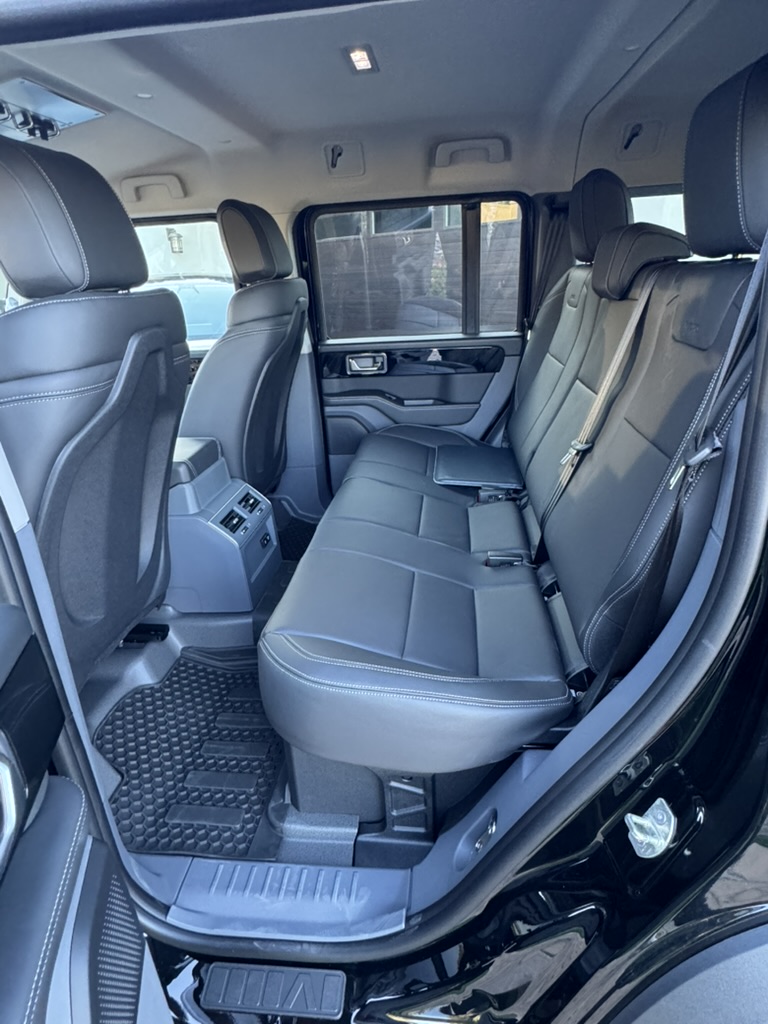 Used 2024 INEOS Grenadier Station Wagon AWD/4WD image 13