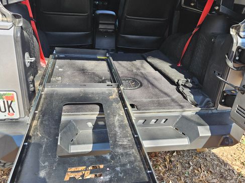 Used 2017 Jeep Wrangler Rubicon image 15