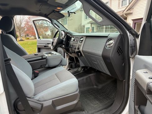 Used 2013 Ford F250 XLT image 11