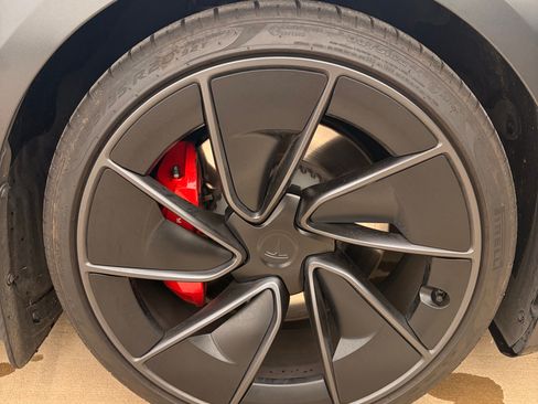 Used 2025 Tesla Model 3 Performance image 11