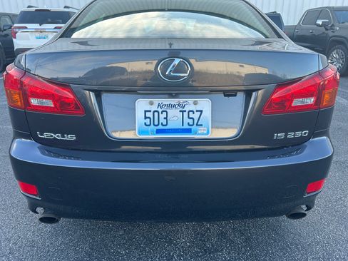Used 2008 Lexus IS 250 image 2