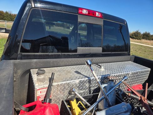 Used 2020 RAM 2500 Tradesman w/ Chrome Appearance Group image 10