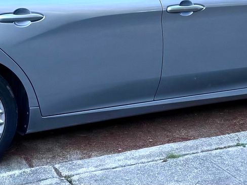 Used 2021 Toyota Avalon Limited w/ Advanced Safety Package image 16