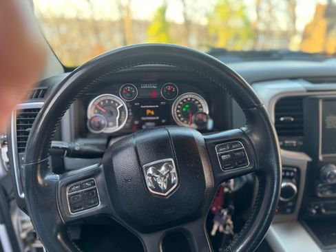 Used 2015 RAM 1500 Lone Star image 24