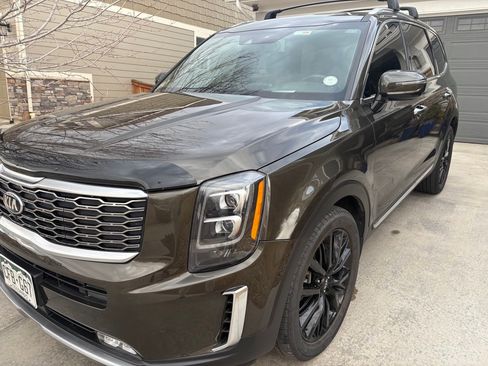 Used 2021 Kia Telluride SX w/ SX Prestige Package image 11
