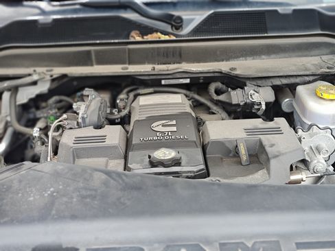 Used 2022 RAM 3500 Laramie w/ Safety Group B image 15