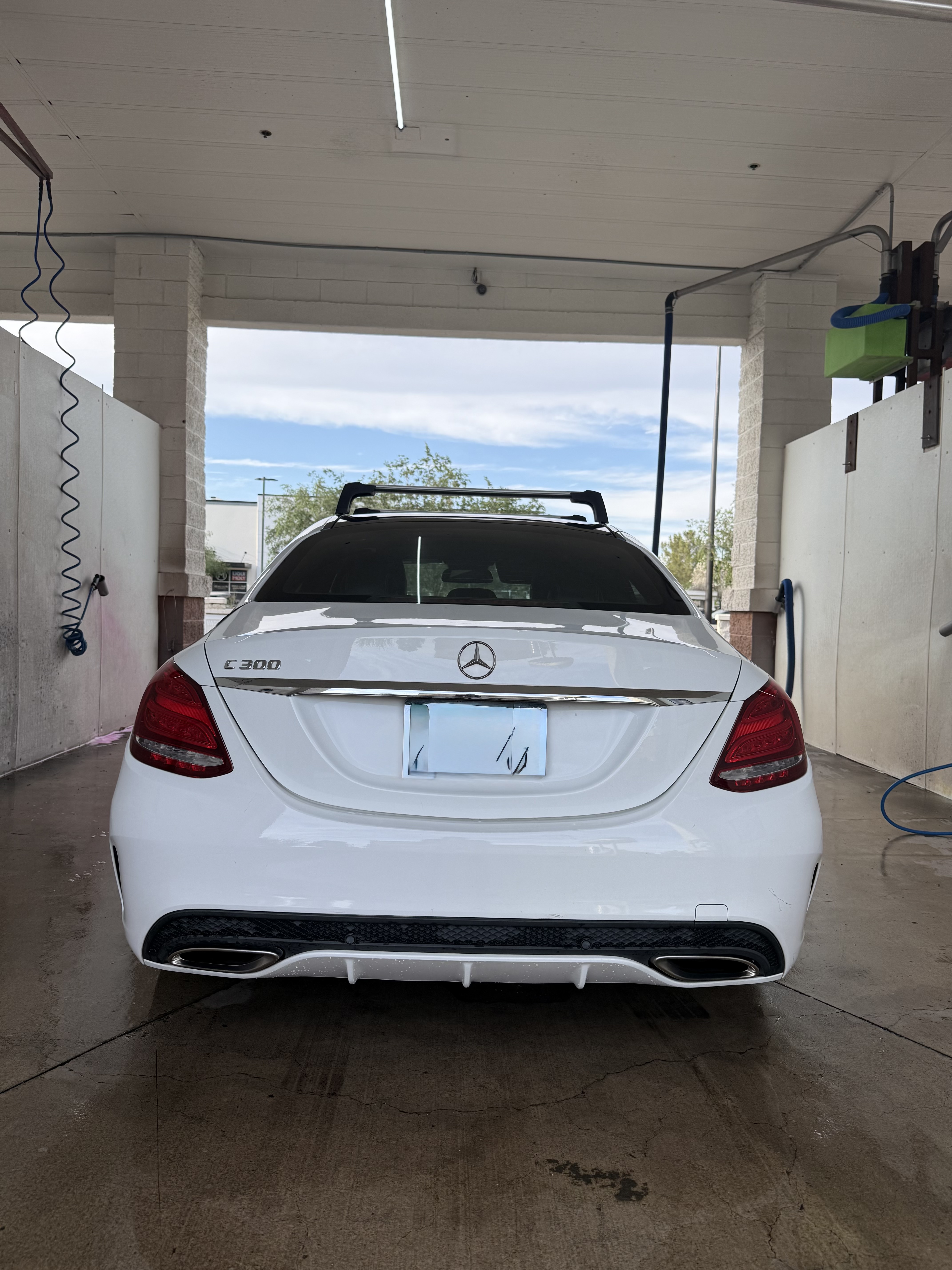 Used 2017 Mercedes-Benz C 300 Sedan image 8