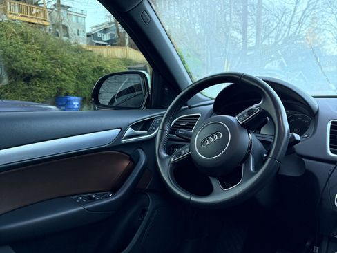 Used 2018 Audi Q3 2.0T Premium Plus w/ Premium Plus Package image 9