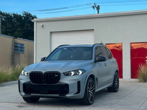 Used 2024 BMW X5 M60i AWD/4WD image 2