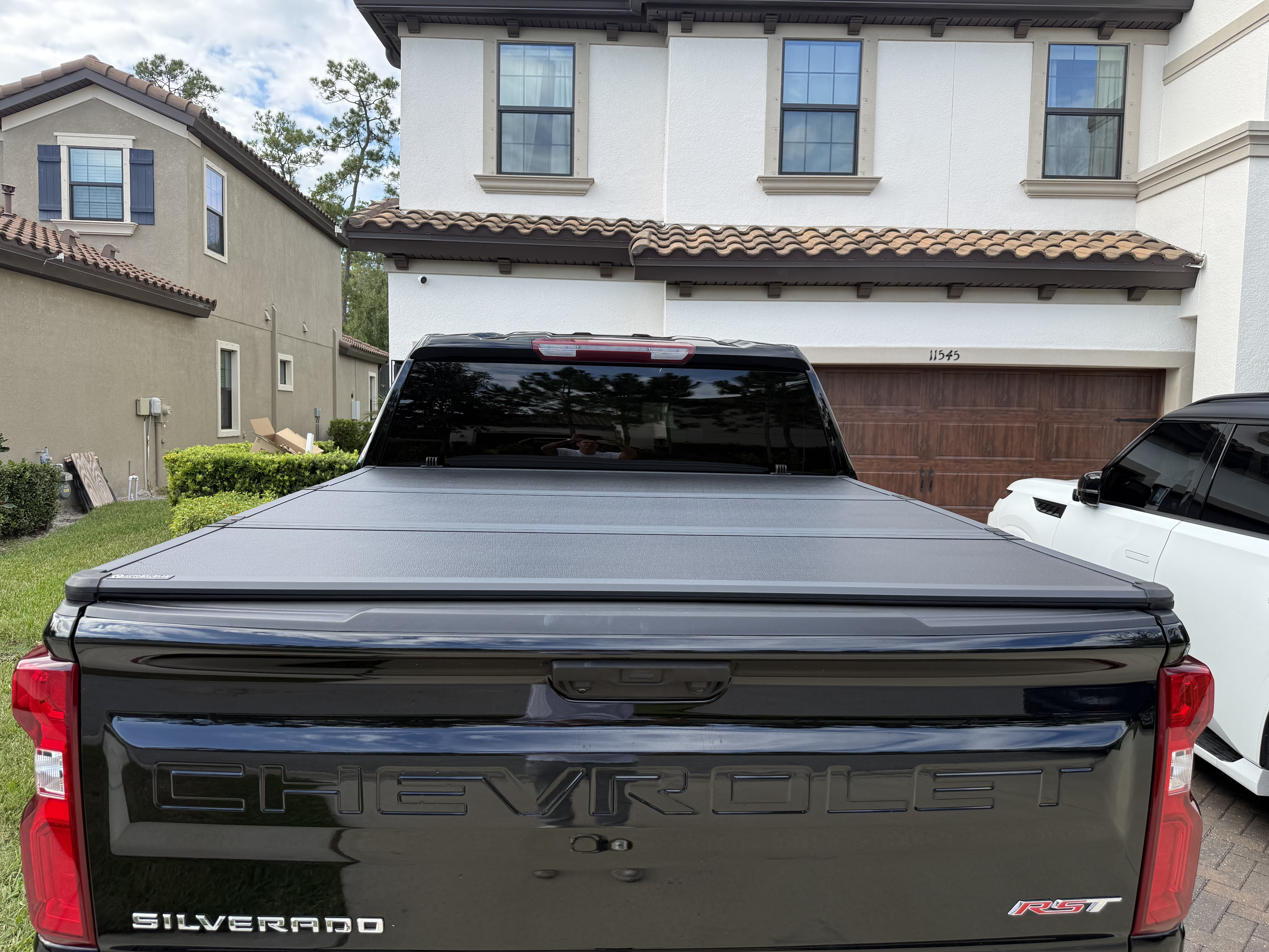 Used 2025 Chevrolet Silverado 1500 RST AWD/4WD image 12