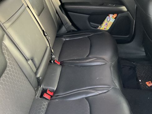 Used 2018 Jeep Compass Latitude w/ Popular Equipment Group image 11