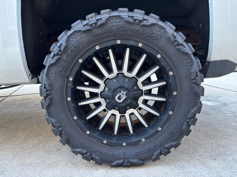 Used 2014 Chevrolet Silverado 1500 LT image 14