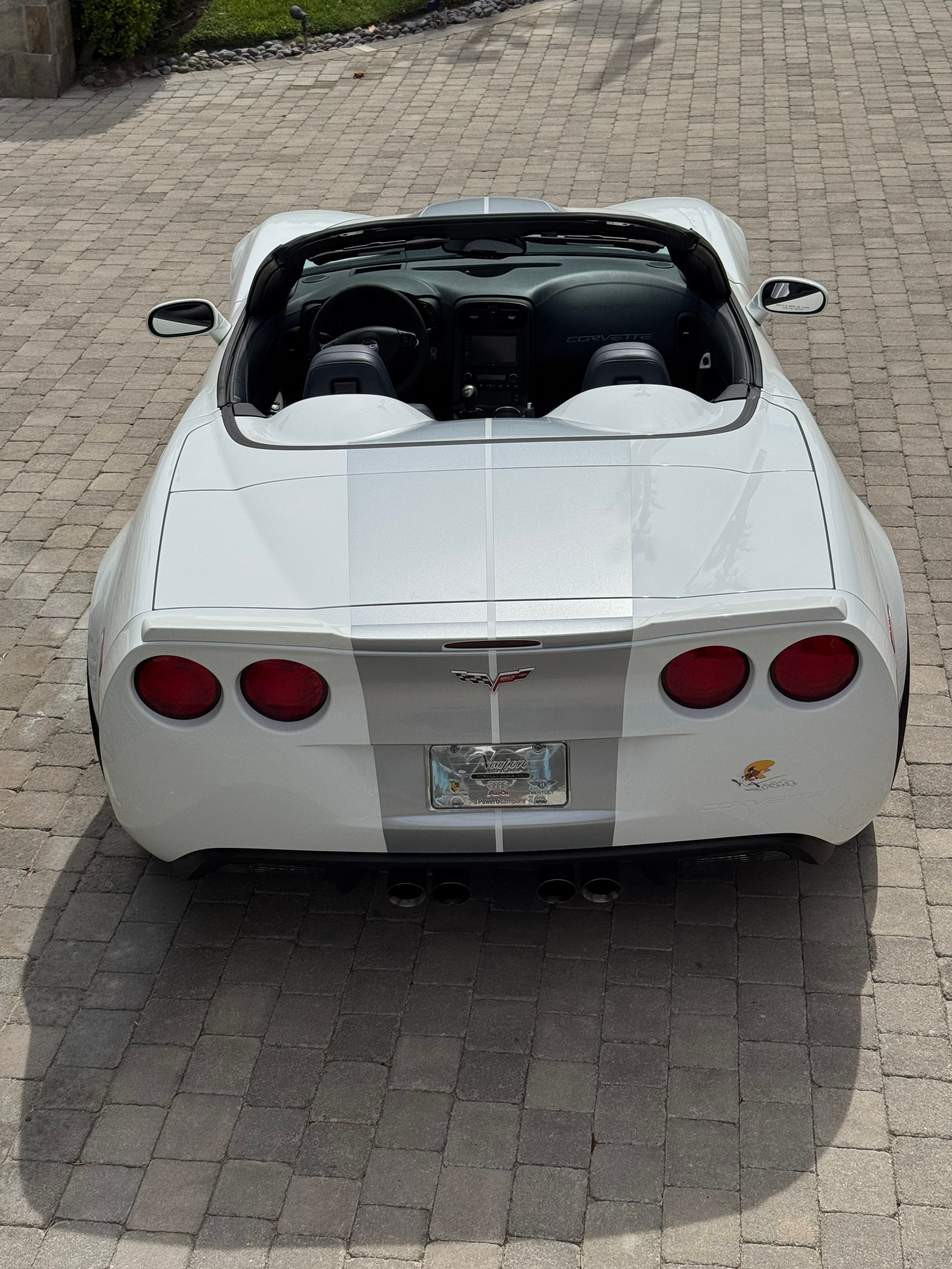 Used 2013 Chevrolet Corvette 427 w/ 1SC Preferred Equipment Group RWD image 8