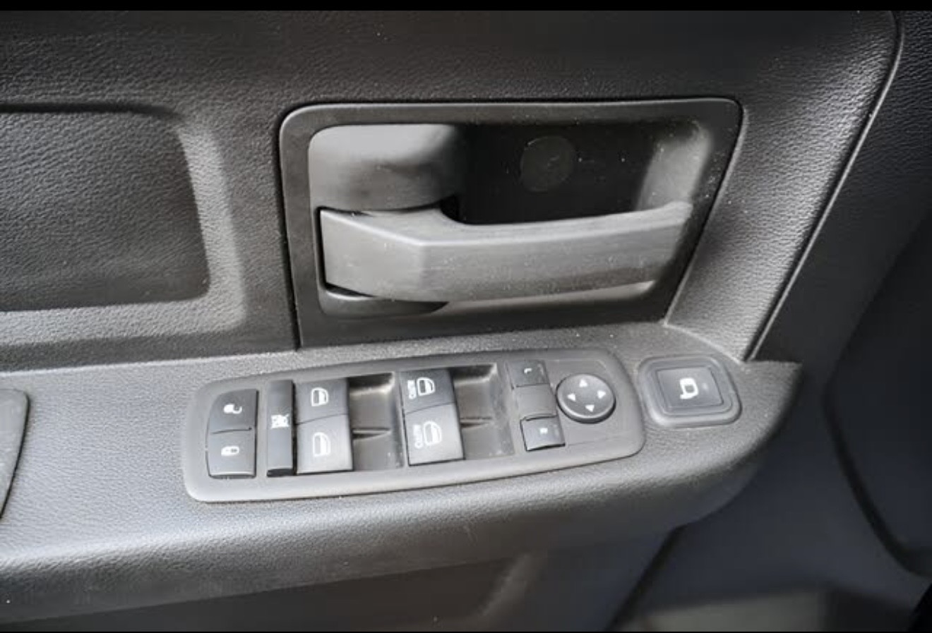 Used 2020 RAM 3500 Tradesman AWD/4WD image 11