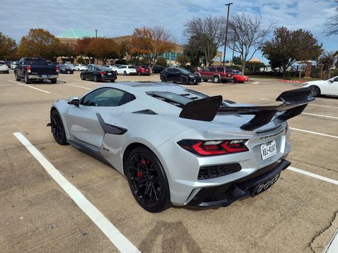 Used 2026 Chevrolet Corvette ZR1 w/ ZR1 Carbon Fiber Aero Package image 14