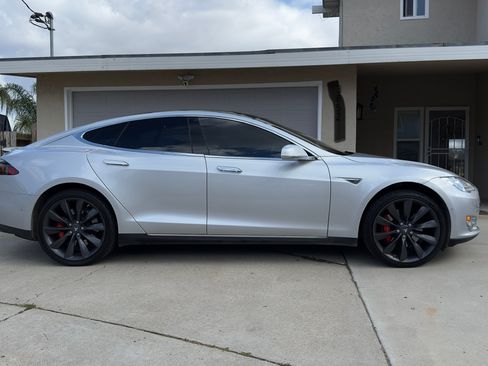 Used 2015 Tesla Model S P90D AWD/4WD image 10