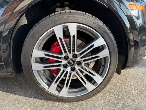 Used 2018 Audi SQ5 Premium Plus w/ S Sport Package image 14