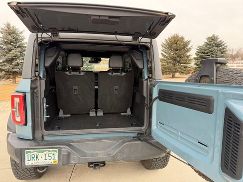 Used 2023 Ford Bronco Wildtrak image 10