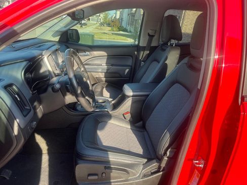 Used 2017 Chevrolet Colorado Z71 image 8