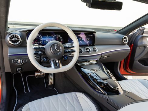 Used 2024 Mercedes-Benz AMG GT 63 S image 26