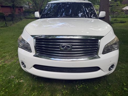 Used 2011 INFINITI QX56 4WD w/ Theater Pkg image 2