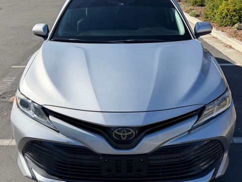 Used 2020 Toyota Camry LE image 6