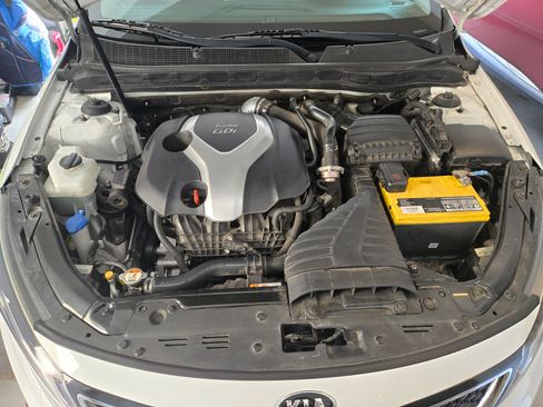 Used 2015 Kia Optima SX image 16