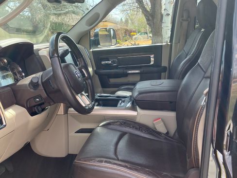 Used 2016 RAM 3500 Laramie Longhorn image 9