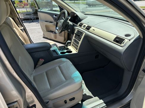Used 2008 Mercury Sable Premier image 10