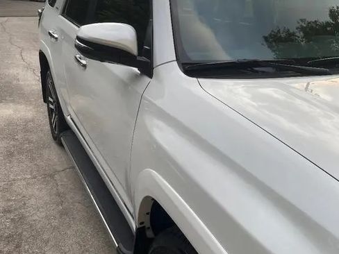 Used 2024 Toyota 4Runner Limited AWD/4WD image 2