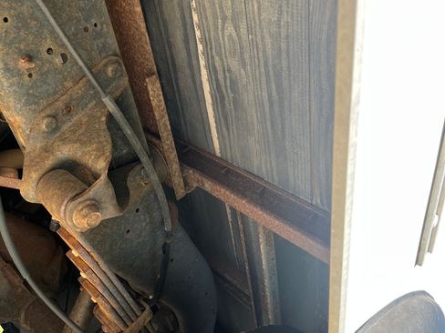 Used 2015 Ford E-350 and Econoline 350 Super Duty image 16