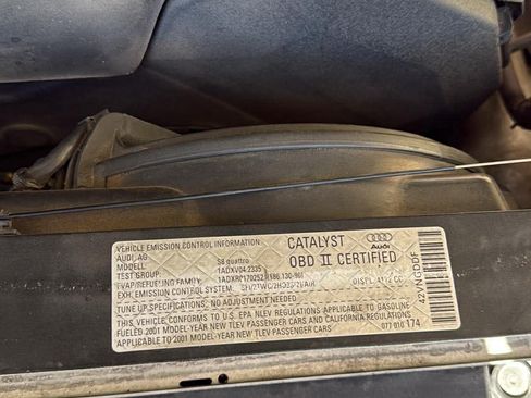 Used 2001 Audi S8 AWD/4WD image 2