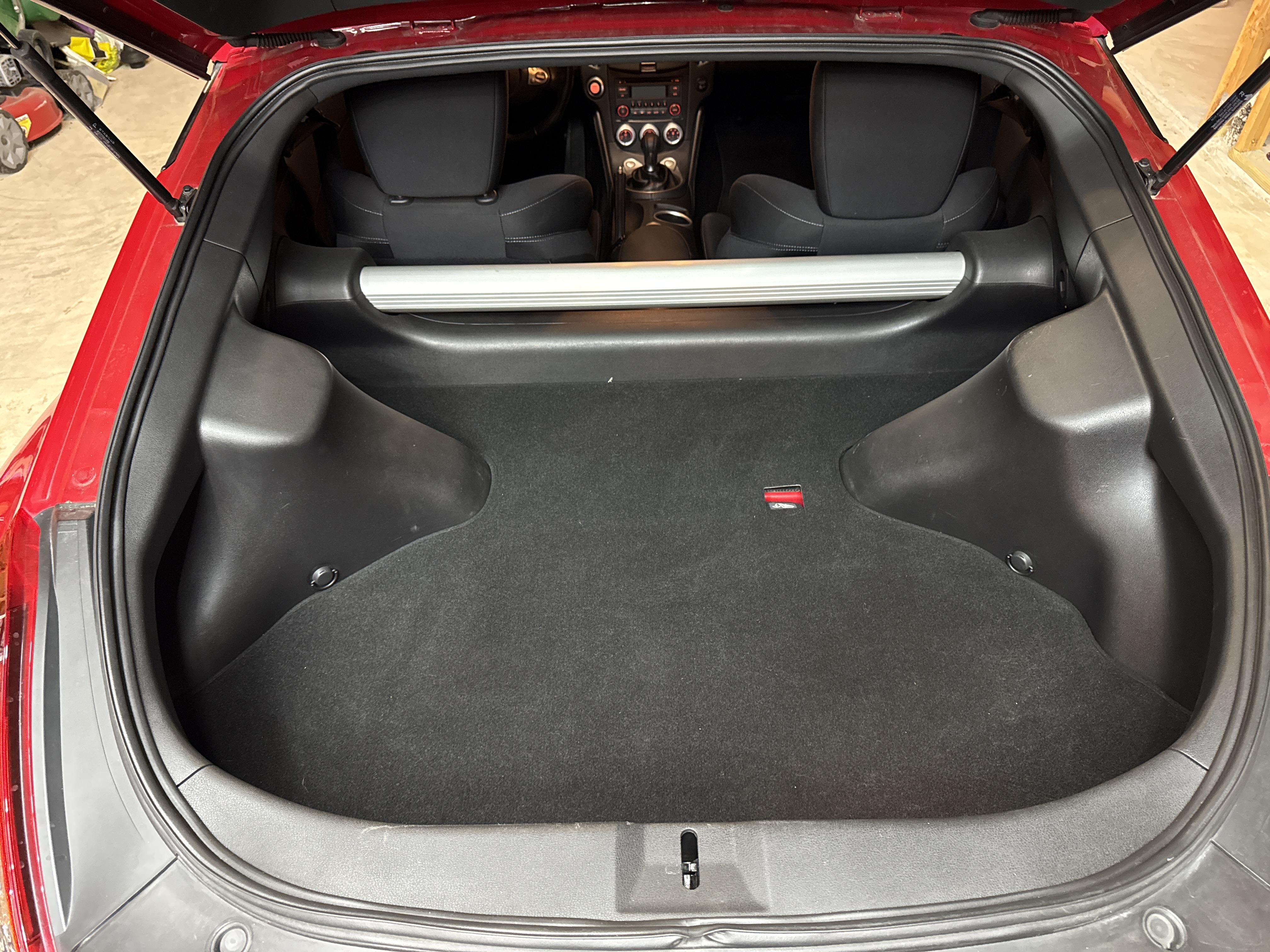 Used 2018 Nissan 370Z Coupe RWD image 27