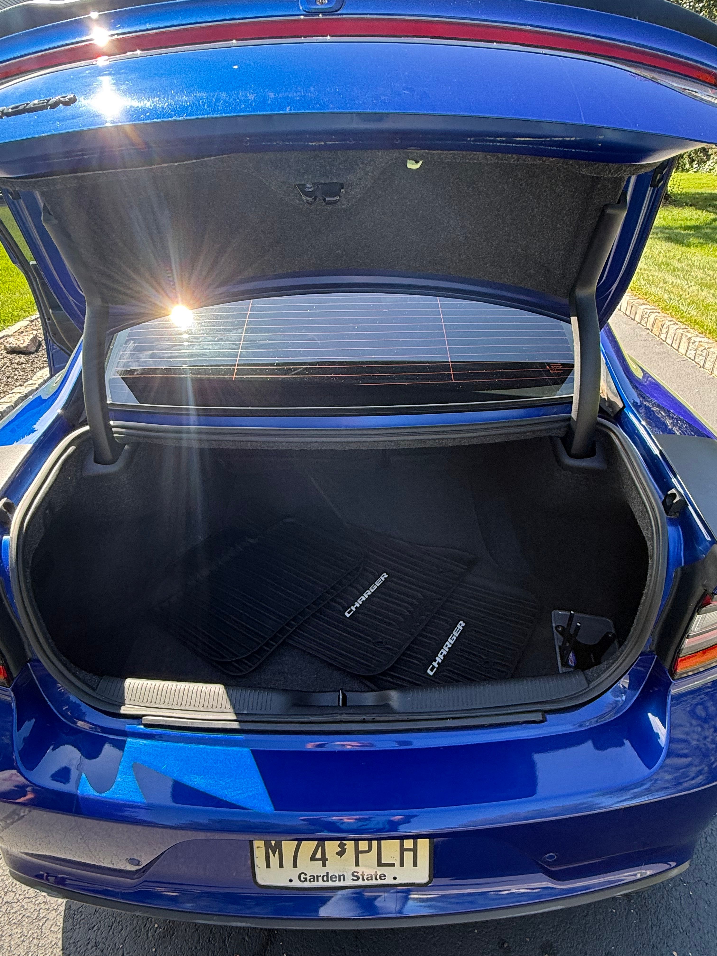 Used 2019 Dodge Charger Scat Pack w/ Daytona Edition Group RWD image 22