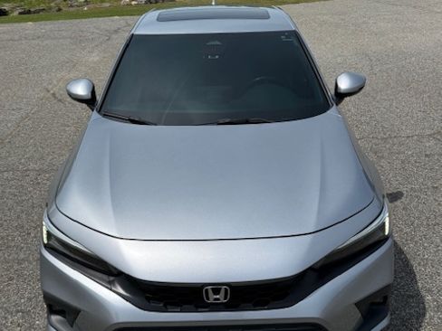 Used 2023 Honda Civic Sport Touring image 4