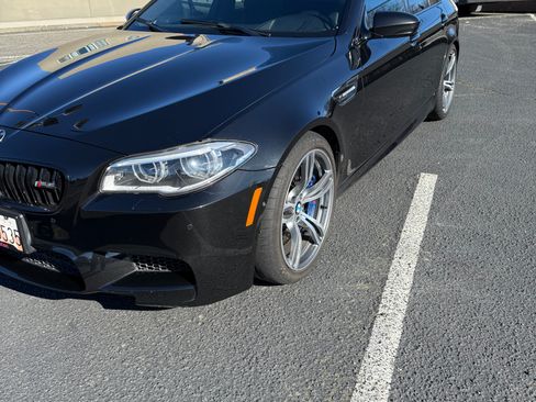 Used 2014 BMW M5 image 13